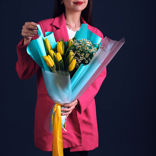 Купить Букет «Зимнее солнце» в  с бесплатной доставкой: цена, фото, описание